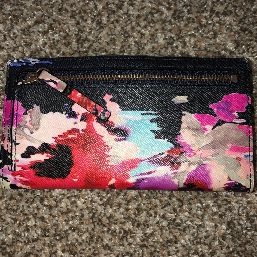 Kate Spade wallet - Picture 4 of 4